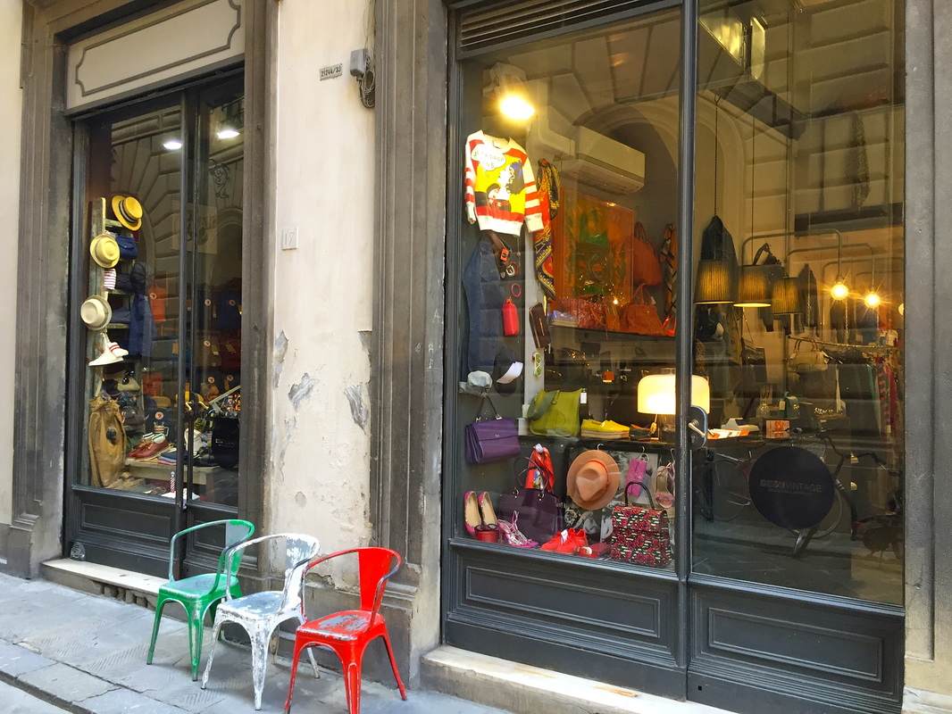 About - PERSONAL SHOPPER / SHOP IN FLORENCE EXPERIENCE
